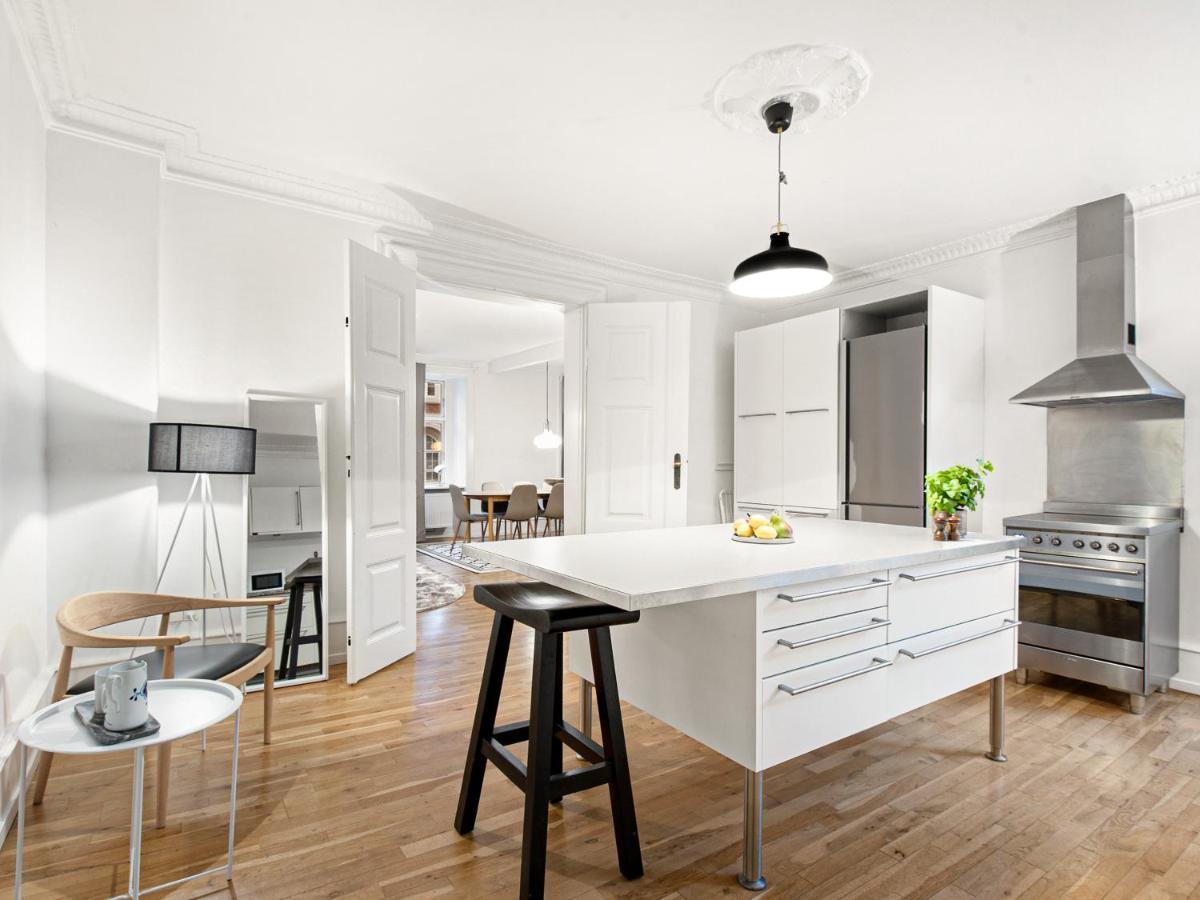 Sanders Stage - Enchanting Four-Bedroom Apartment Near Nyhavn Copenhagen Luaran gambar